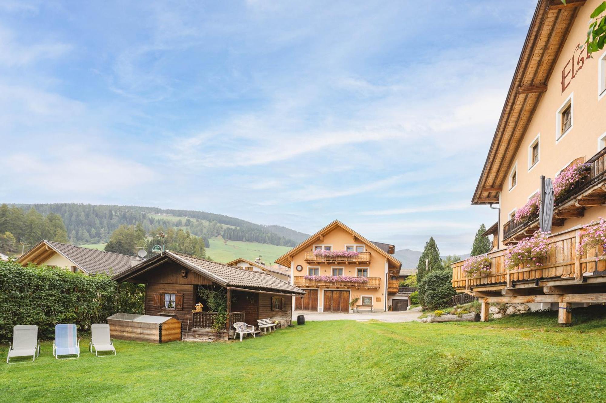 Elslerhof Lägenhet Toblach Exteriör bild