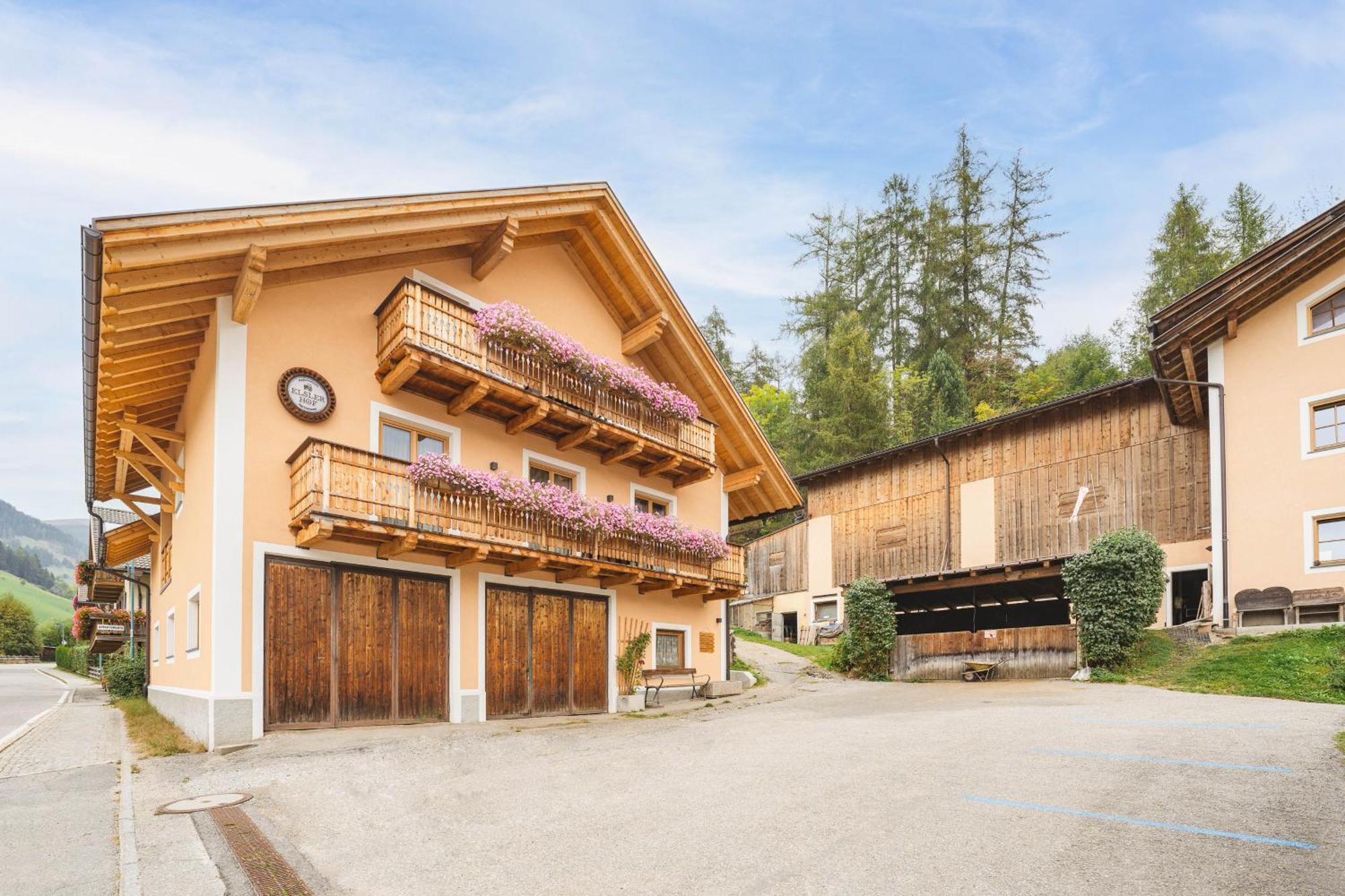 Elslerhof Lägenhet Toblach Exteriör bild